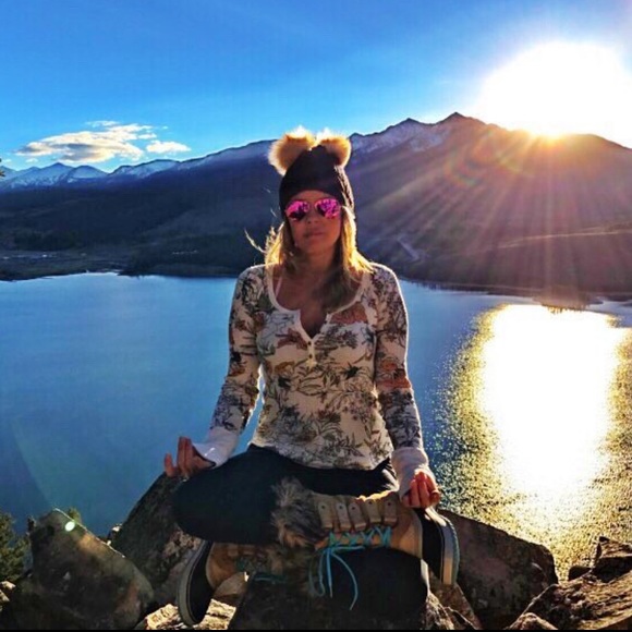 Meet your Posher, Lisa - Picture 5 of 15